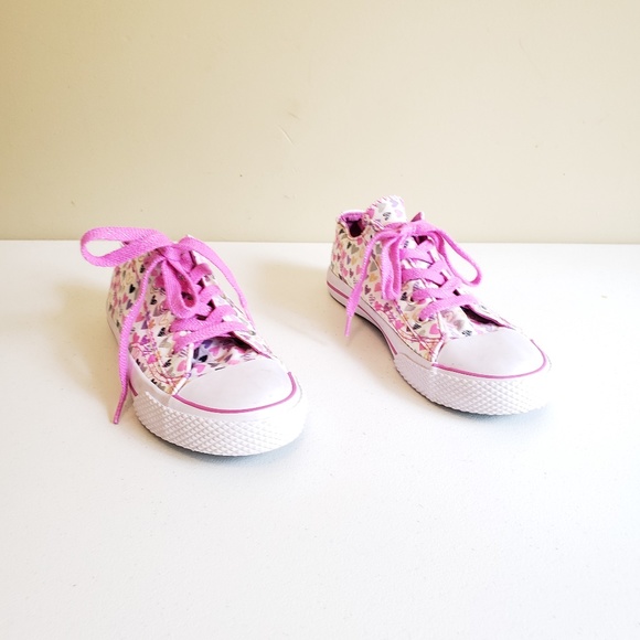 AirWalk LEGACEE Heart Print Canvas Shoes/ Sneakers - Picture 5 of 6